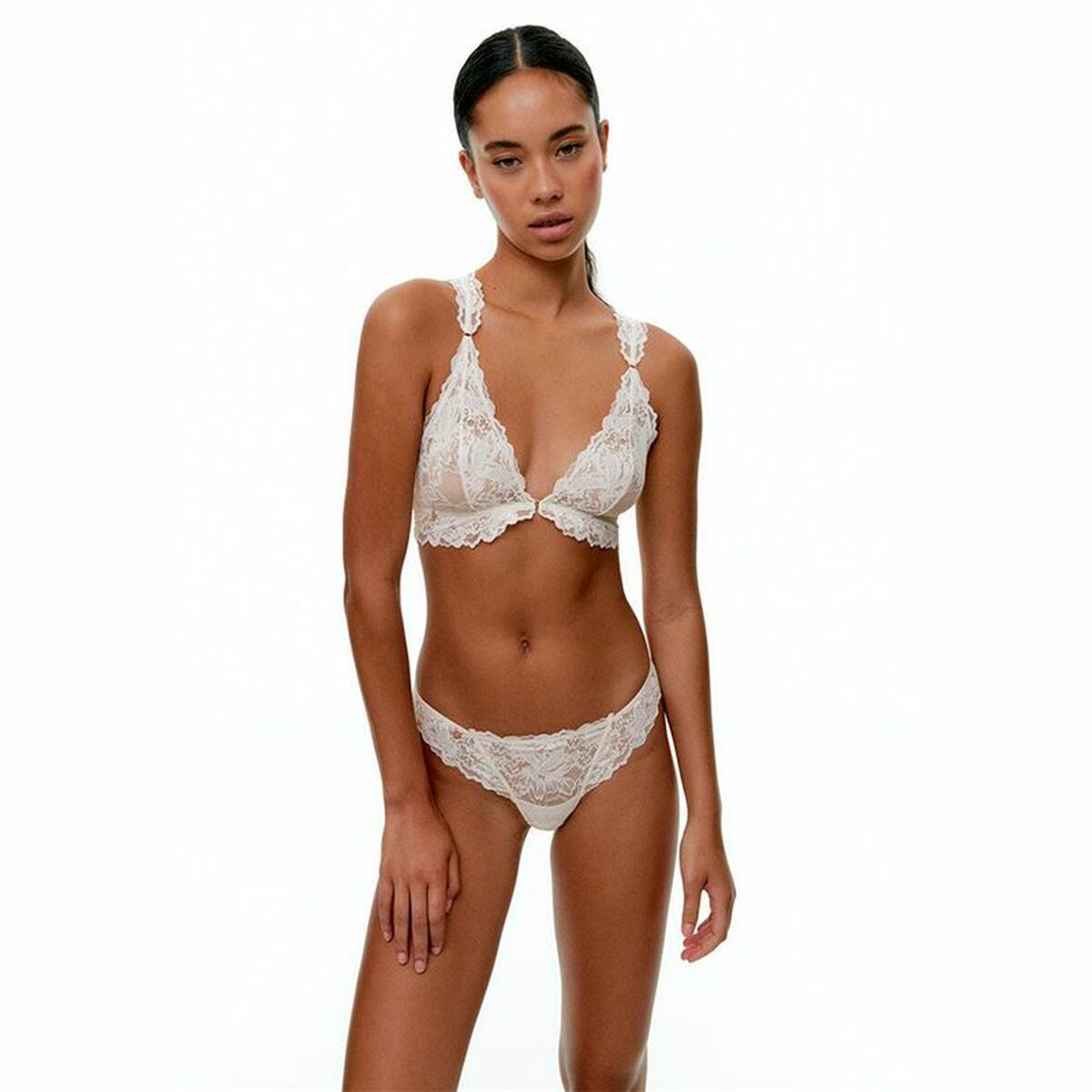 V5H8003B05CF8EEC3F9D4C10D0DD18FCA28R5504371P2